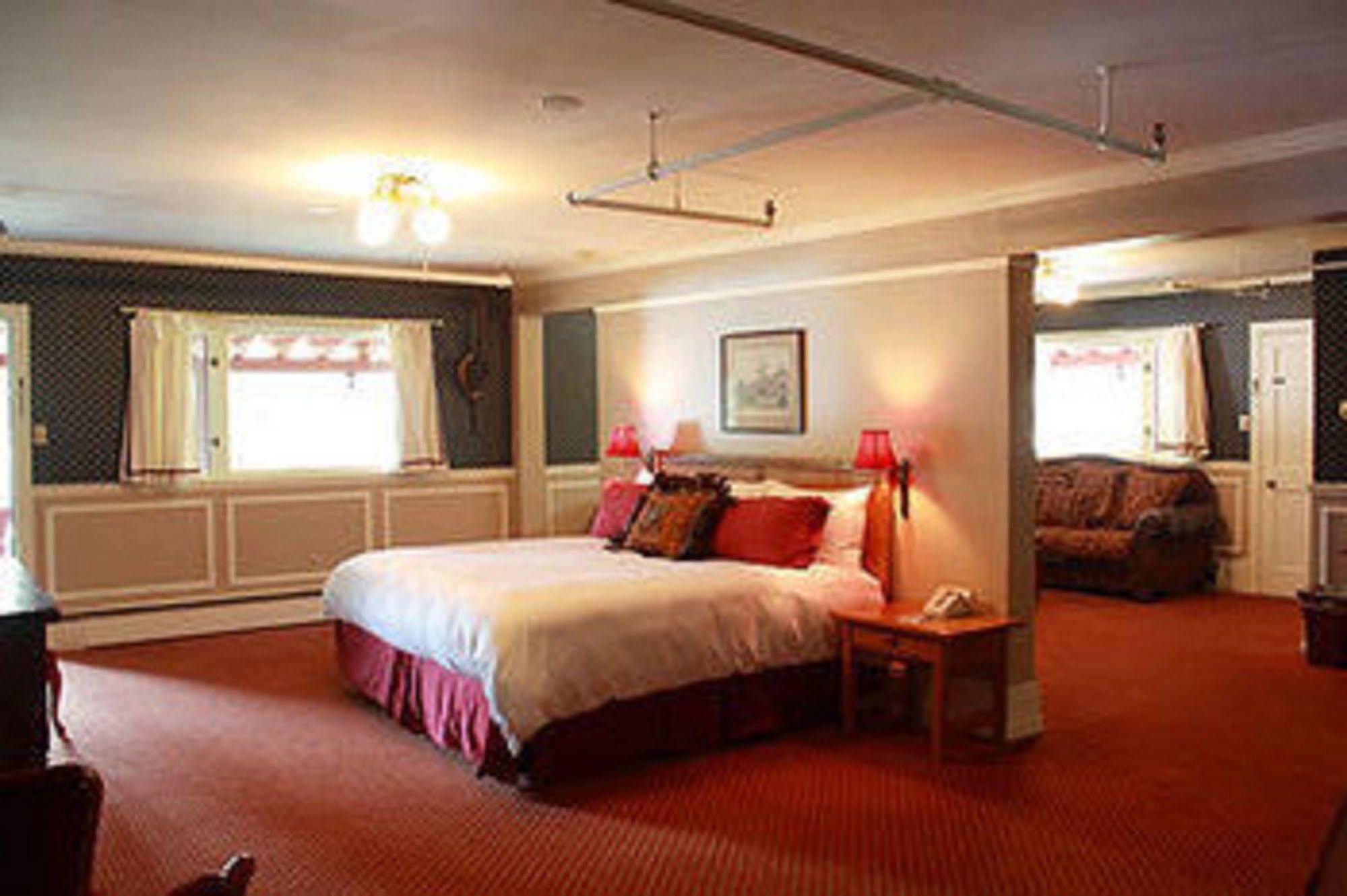 The Historic Redstone Inn Екстериор снимка