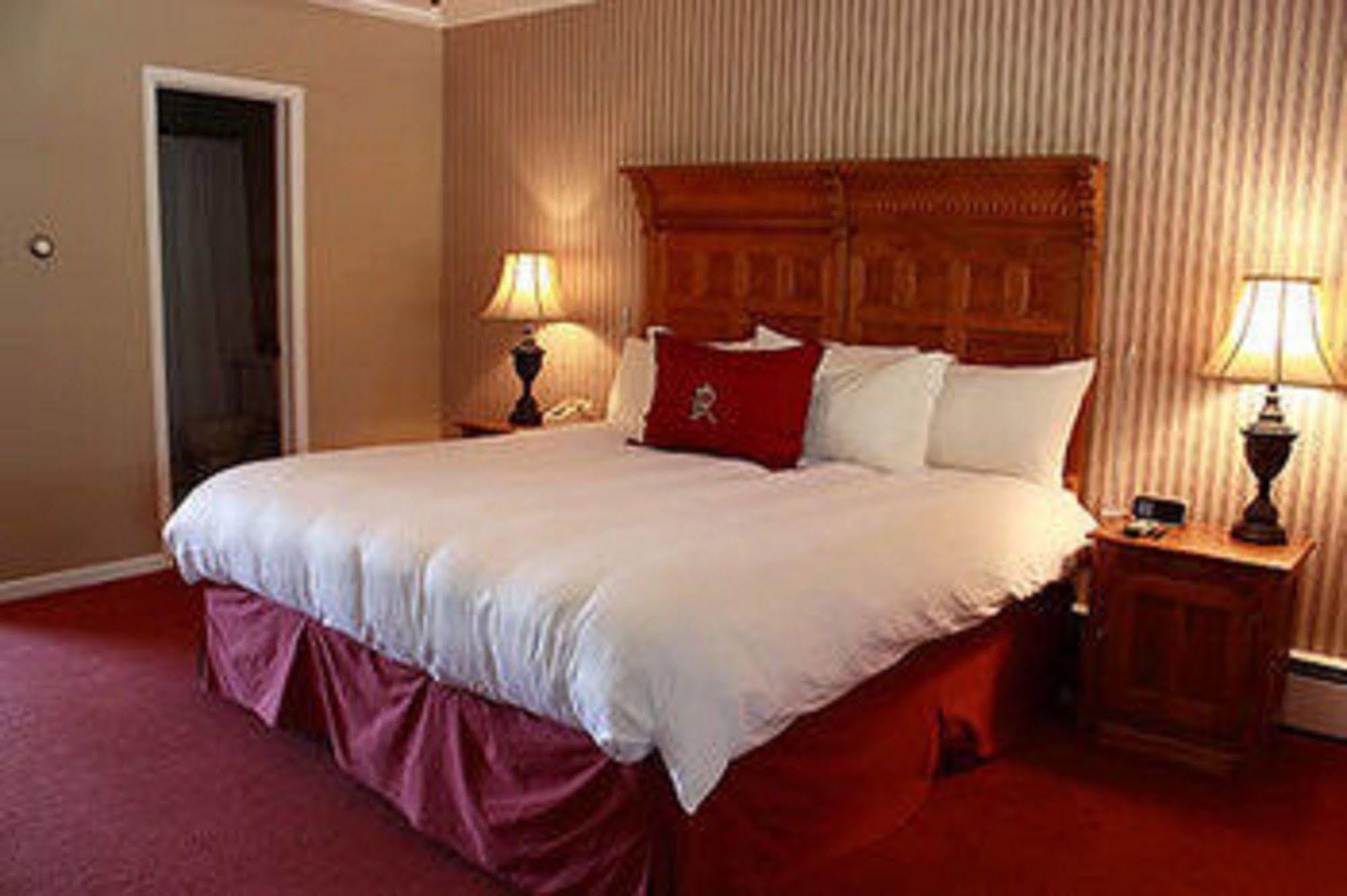The Historic Redstone Inn Екстериор снимка